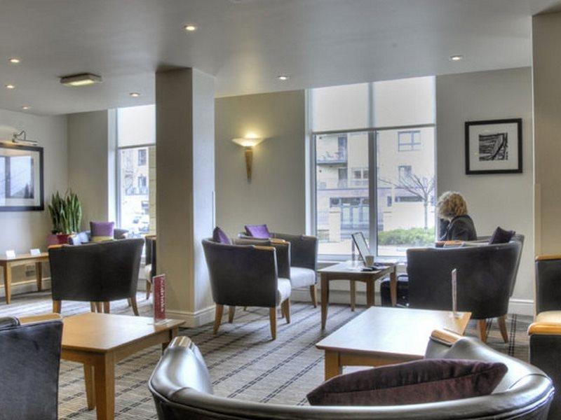 Holiday Inn Express Edinburgh - Leith Waterfront, An Ihg Hotel מראה חיצוני תמונה